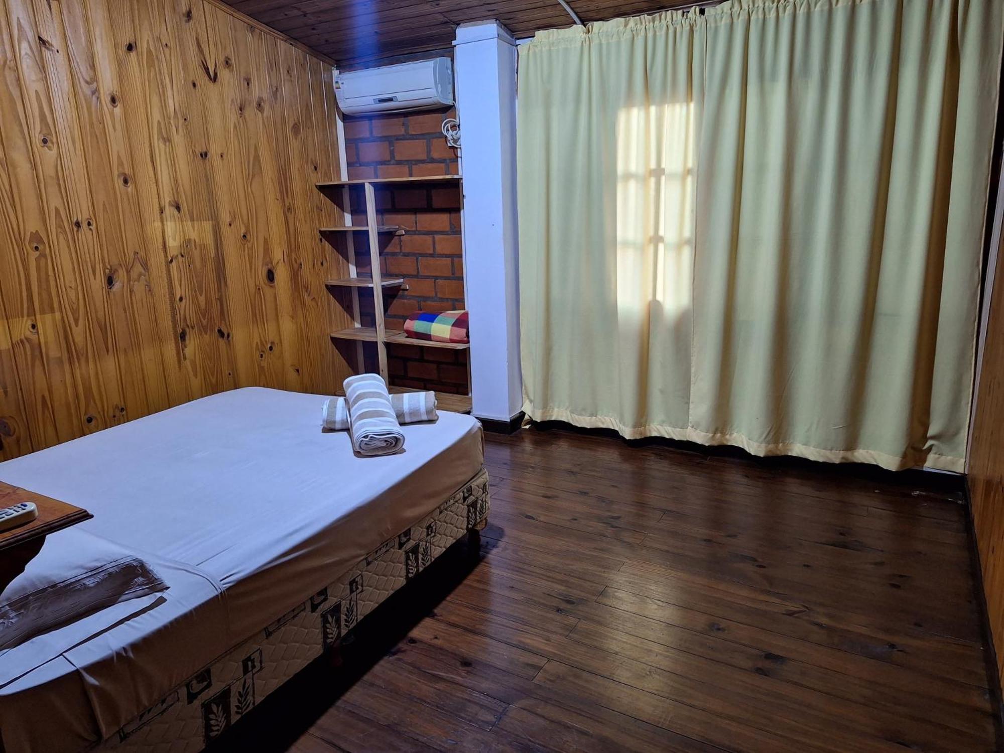 La Casona Hotel ปูแอร์โตอีกวาซู ห้อง รูปภาพ